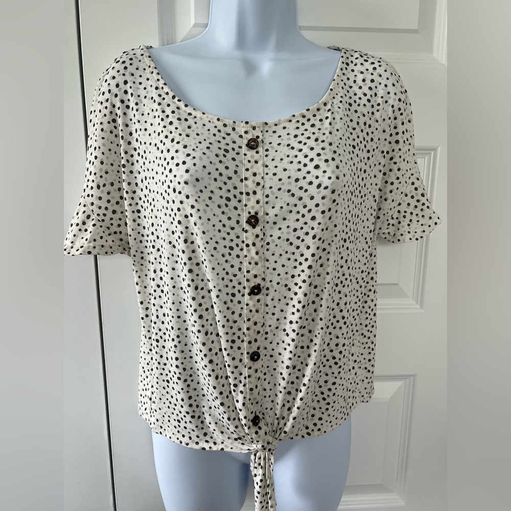 Cute Tie-Front Blouse